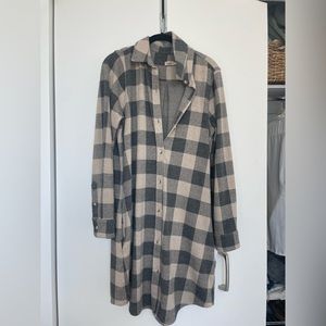 Faherty legend sweater dress size m